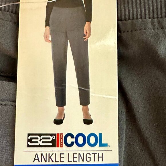 New 32 Degrees Cool Women's Comfort Pants Size L Gray Pull On Ankle Length Soft - Picture 2 of 12